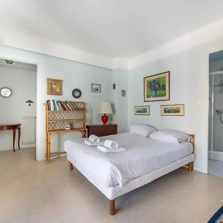 Διαμέρισμα A056 - Centre With Parking Κάννες